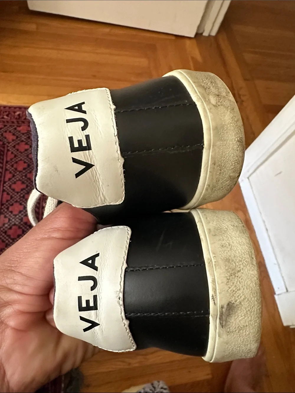 Veja Men’s Black Leather Sneakers with White Details Size 9